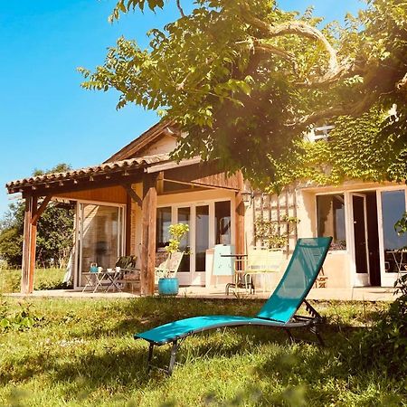 Le Repaire De La Reveuse Bed and Breakfast Saint-Frajou Εξωτερικό φωτογραφία