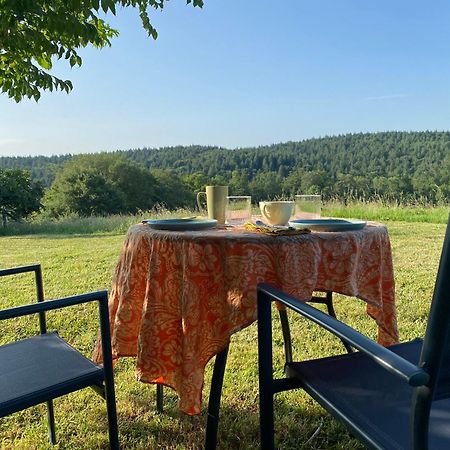Le Repaire De La Reveuse Bed and Breakfast Saint-Frajou Εξωτερικό φωτογραφία